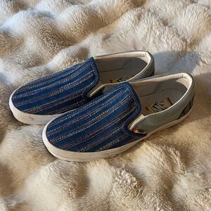 Stylish Blue Slip-On Women’s Vans